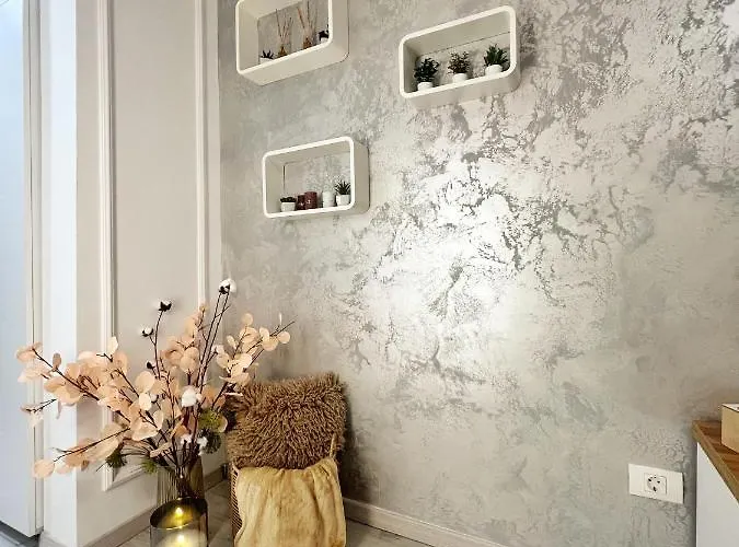 Central Luxurious Studio