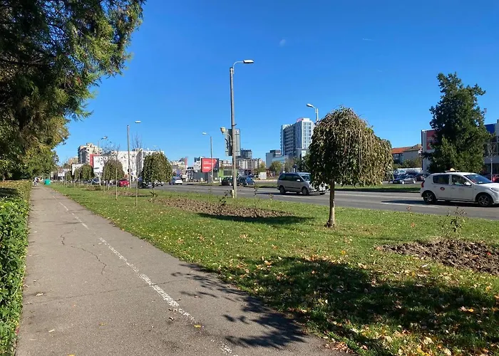 Central Luxurious Studio *