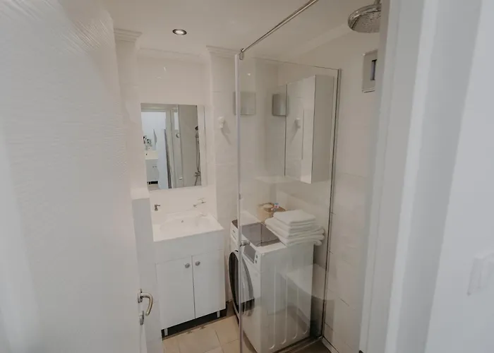 Central Luxurious Studio Lägenhet