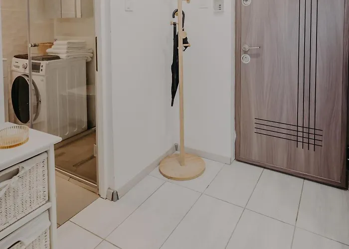 Central Luxurious Studio Lägenhet