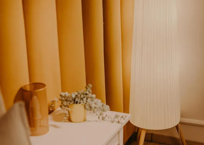 Central Luxurious Studio