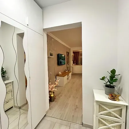 Studio 118 - Self Check-In ,Balcony ,10 Min From City Center Apartament *